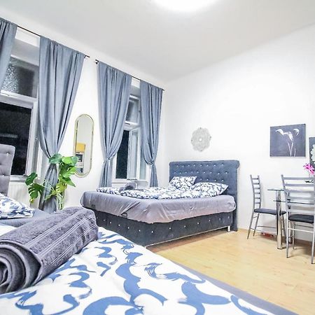 Comfort Quad Room Hn Βιέννη Εξωτερικό φωτογραφία