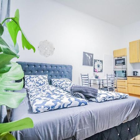 Comfort Quad Room Hn Βιέννη Εξωτερικό φωτογραφία