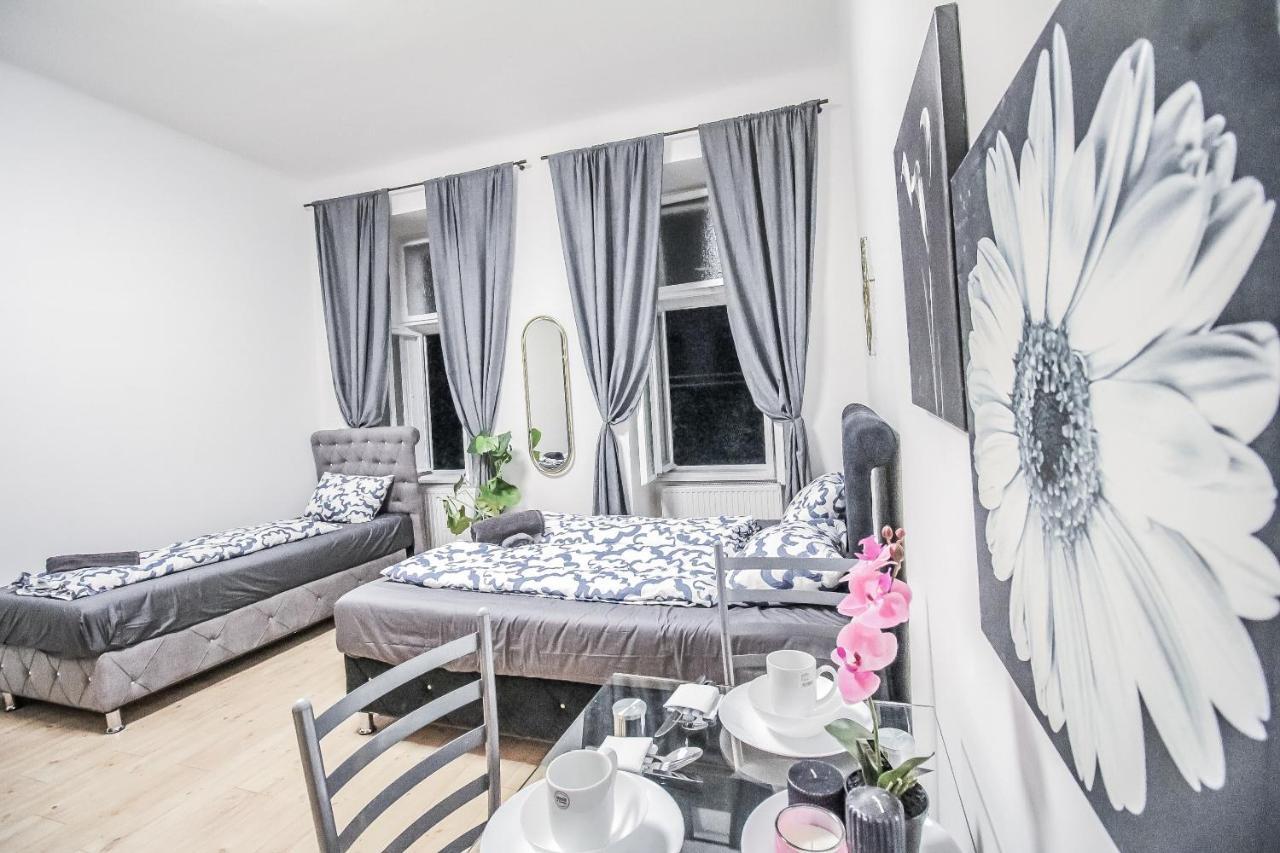 Comfort Quad Room Hn Βιέννη Εξωτερικό φωτογραφία