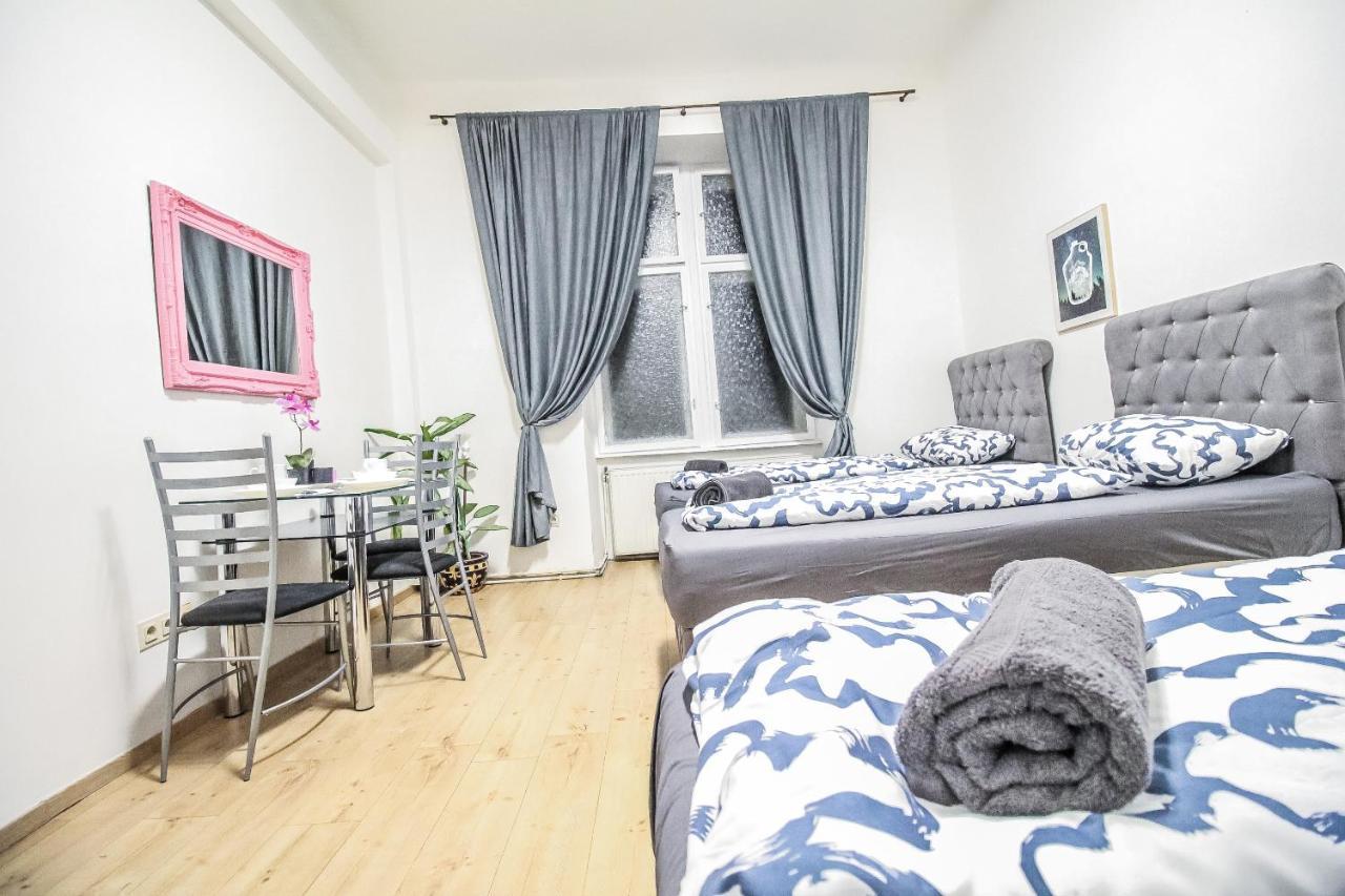 Comfort Quad Room Hn Βιέννη Εξωτερικό φωτογραφία