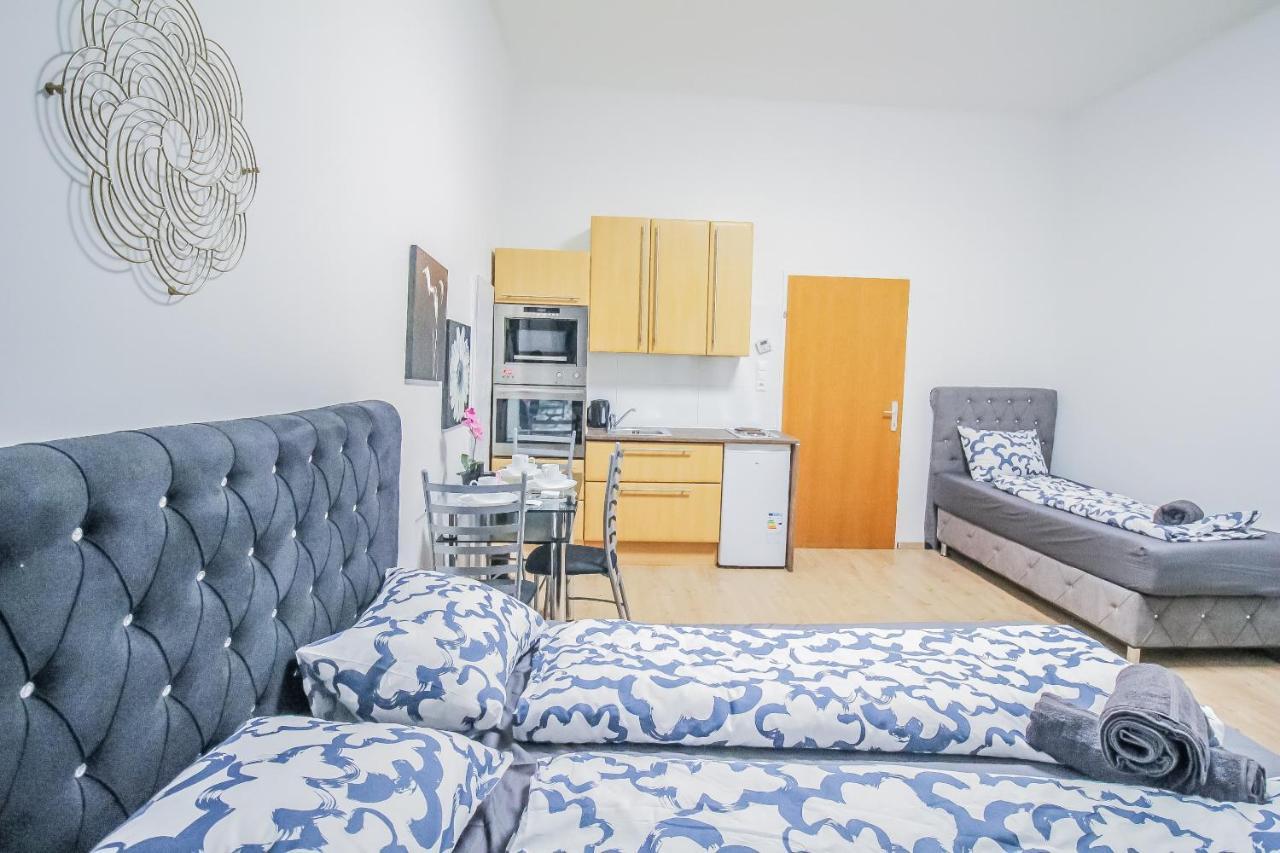 Comfort Quad Room Hn Βιέννη Εξωτερικό φωτογραφία